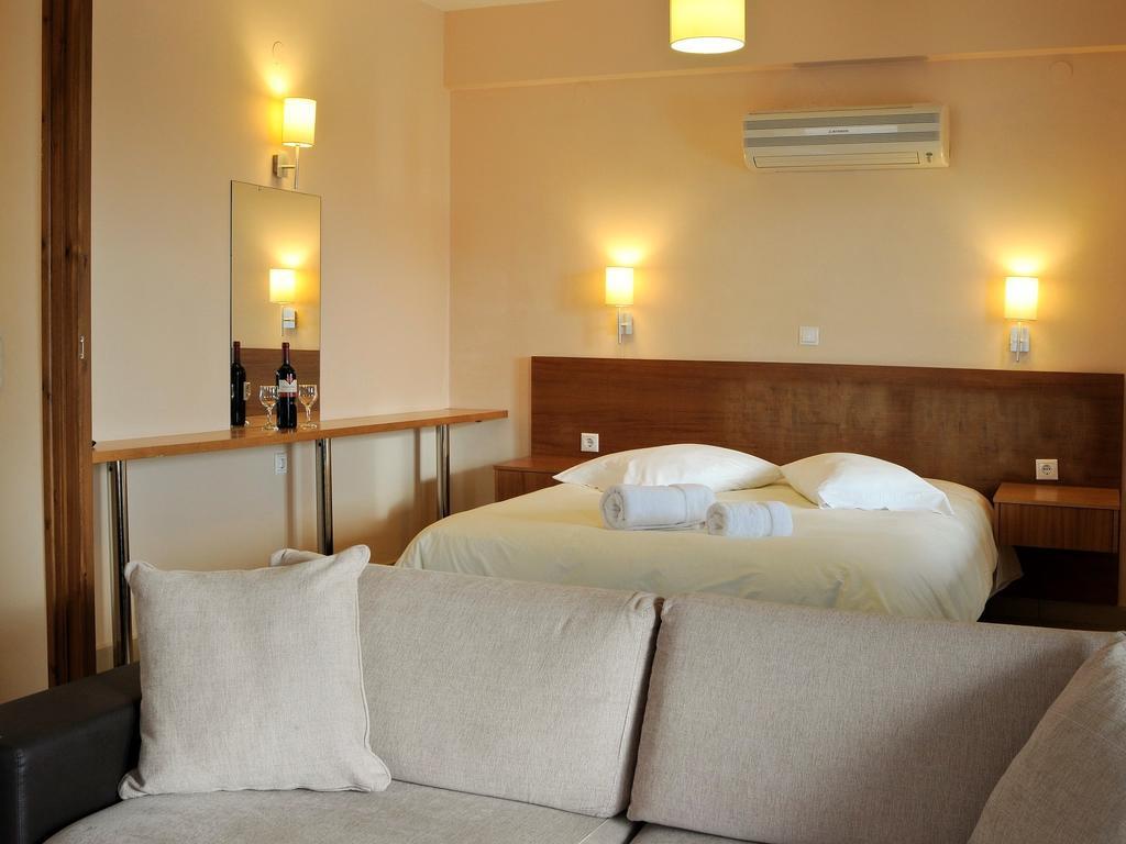 Karayiannis Villas Nafplio Pokoj fotografie